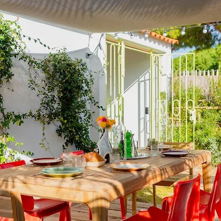 N 5 Maison Design, Jardin, Garage, Clim, à Pied Hébergement de vacances Hyères