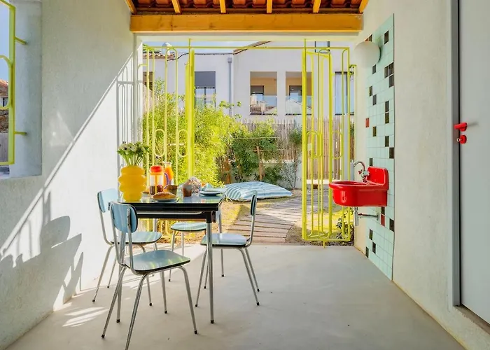 N 5 Maison Design, Jardin, Garage, Clim, à Pied Hébergement de vacances *