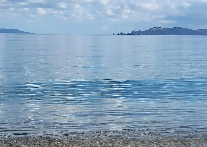 Hébergement de vacances N 5 Maison Design, Jardin, Garage, Clim, à Pied *