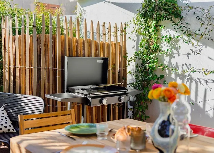 N 5 Maison Design, Jardin, Garage, Clim, à Pied