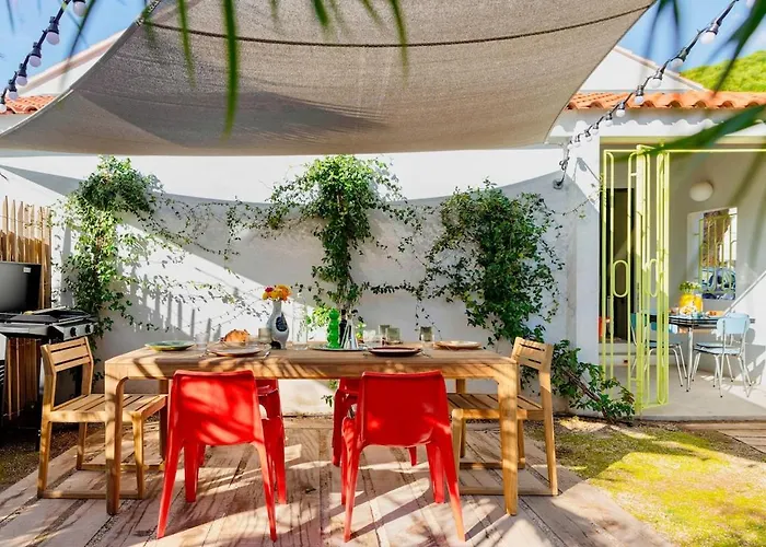 N 5 Maison Design, Jardin, Garage, Clim, à Pied Hébergement de vacances Hyères