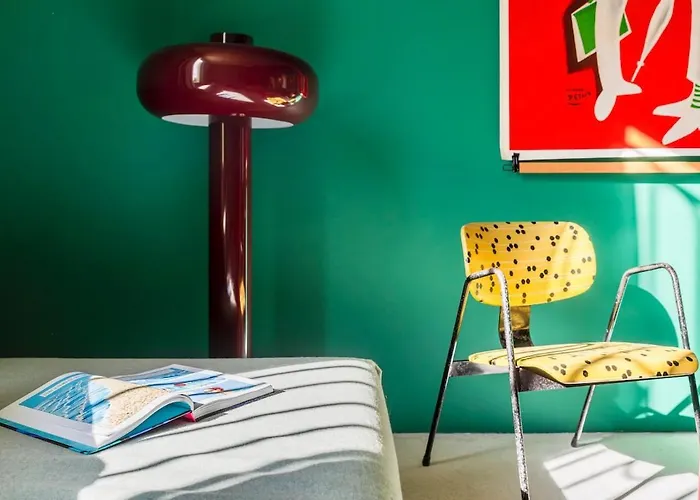 N 5 Maison Design, Jardin, Garage, Clim, à Pied *