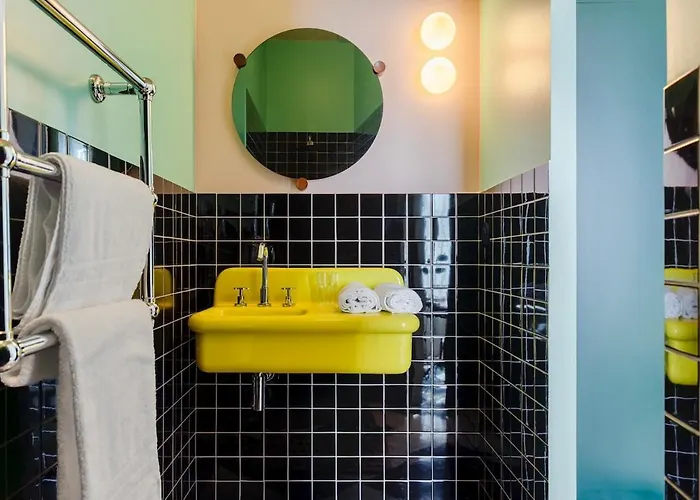 Hébergement de vacances N 5 Maison Design, Jardin, Garage, Clim, à Pied *