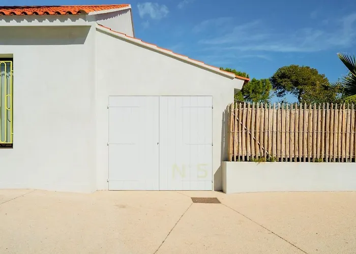 N 5 Maison Design, Jardin, Garage, Clim, à Pied