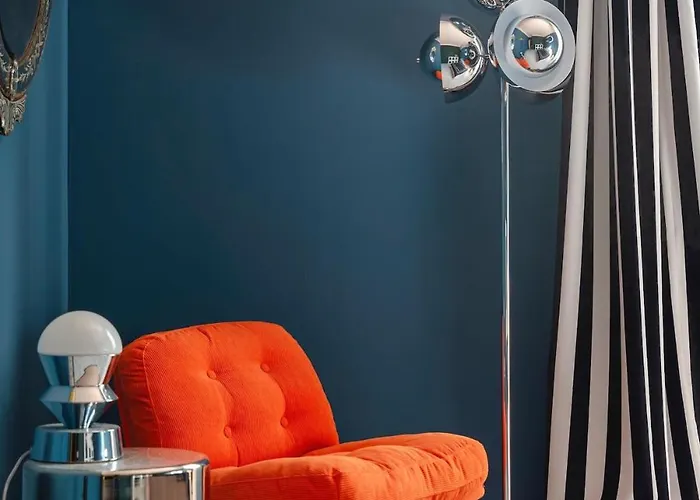 N 5 Maison Design, Jardin, Garage, Clim, à Pied