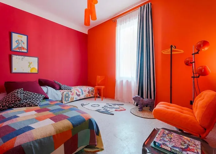 N 5 Maison Design, Jardin, Garage, Clim, à Pied